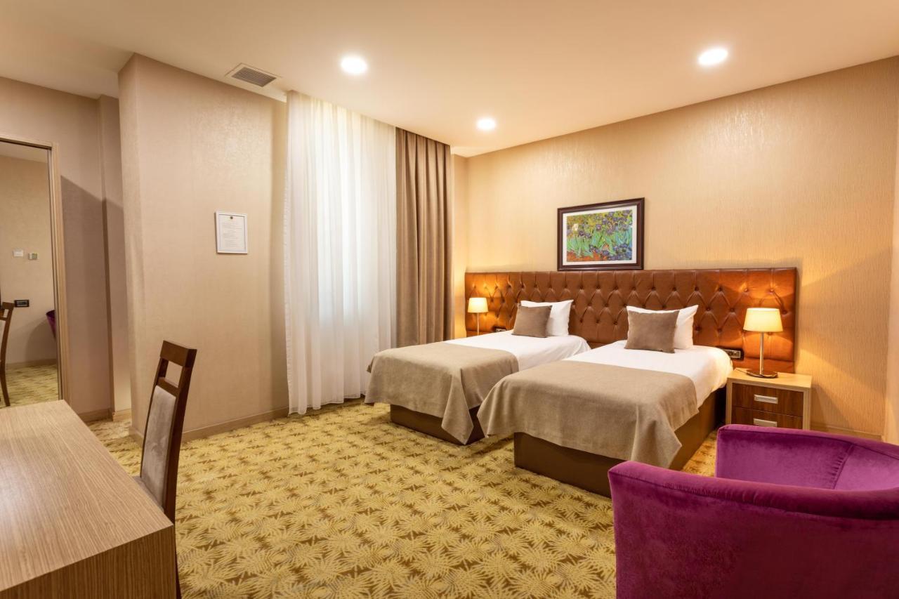 West Shine Hotel バクー エクステリア 写真