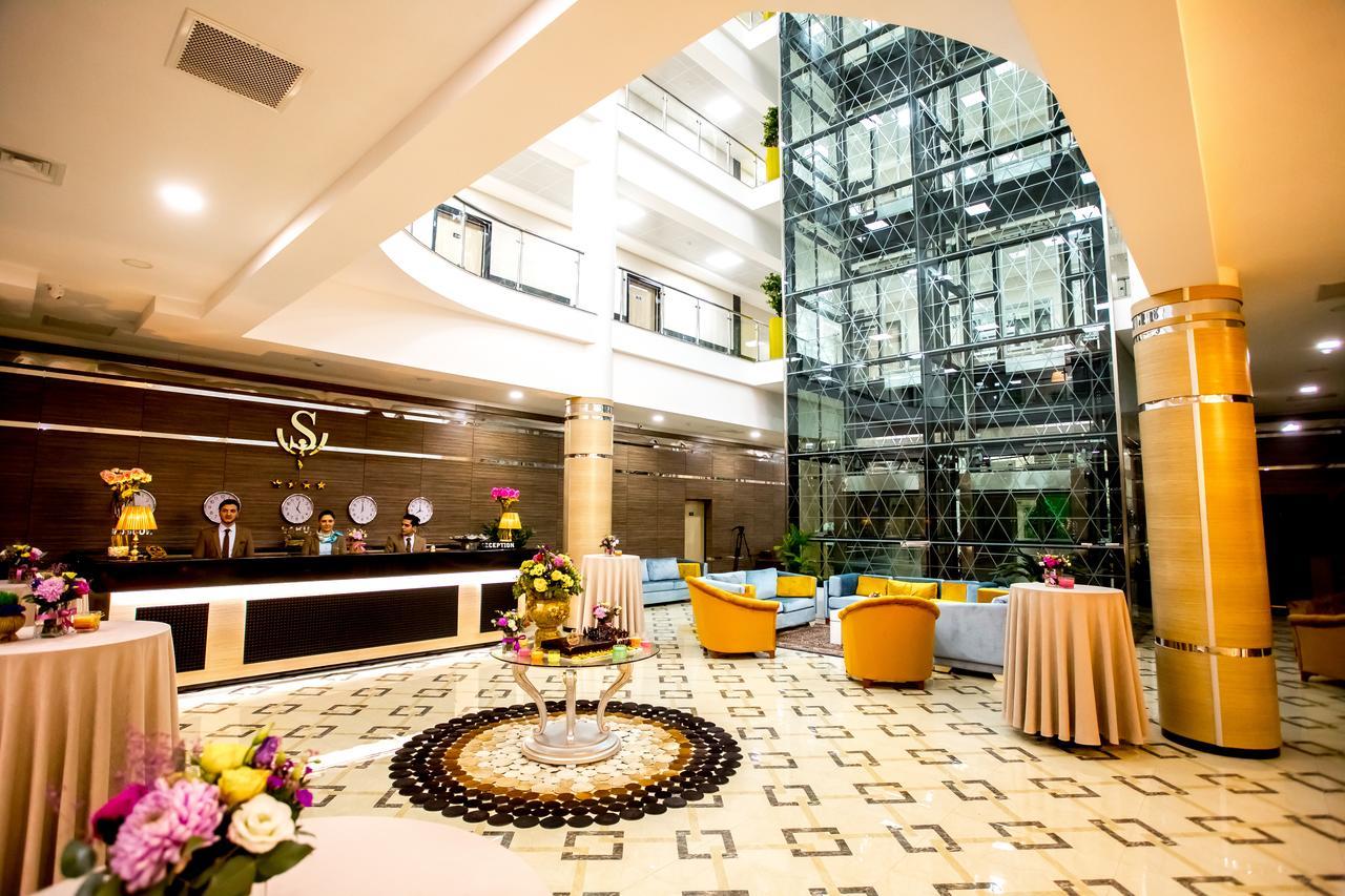 West Shine Hotel バクー エクステリア 写真